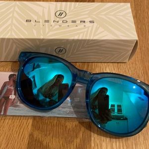 Blenders Sunglasses